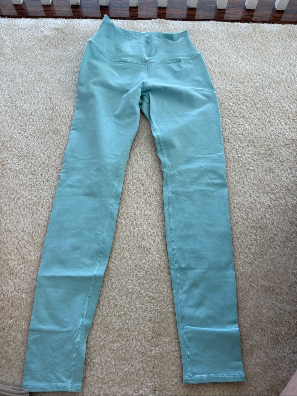 ALO Yoga High-Rise Leggings — Light Aqua